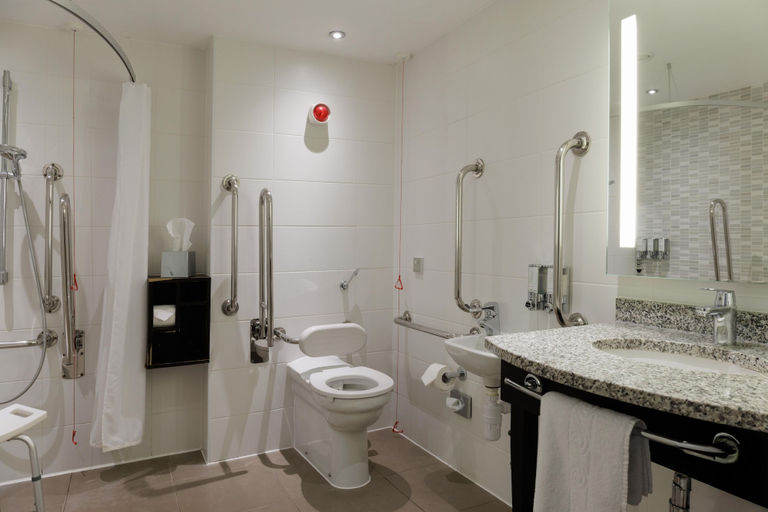 Bathroom 4, Hampton by Hilton Bournemouth, Poole