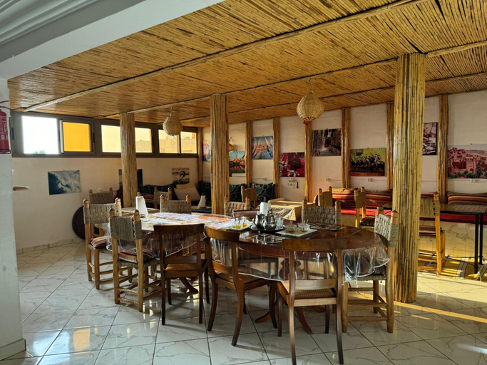 Food & Drinks 3, Dinosaur Anza Surf House - Private Rooms, Agadir-Ida ou Tanane