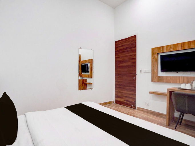Others 2, Deluxe Amar Villa, Amritsar