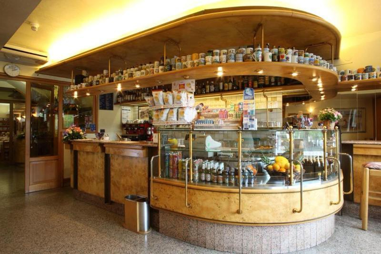 Food & Drinks 5, Alla Campana, Venezia
