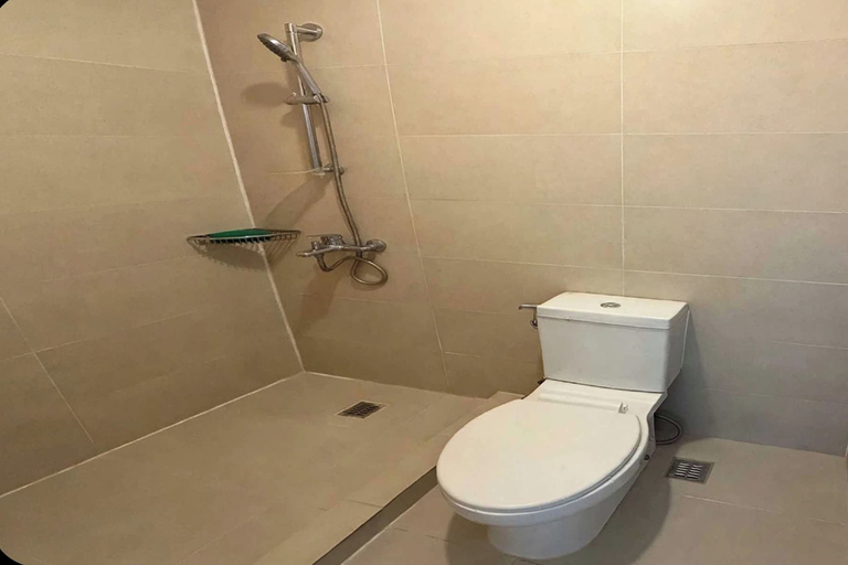 Bathroom, The Residences Of Commonwealth By Century, Quezon City