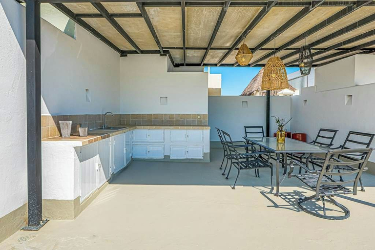 Others 5, Playa Condo, Private Rooftop Terrace & Pool, Cozumel