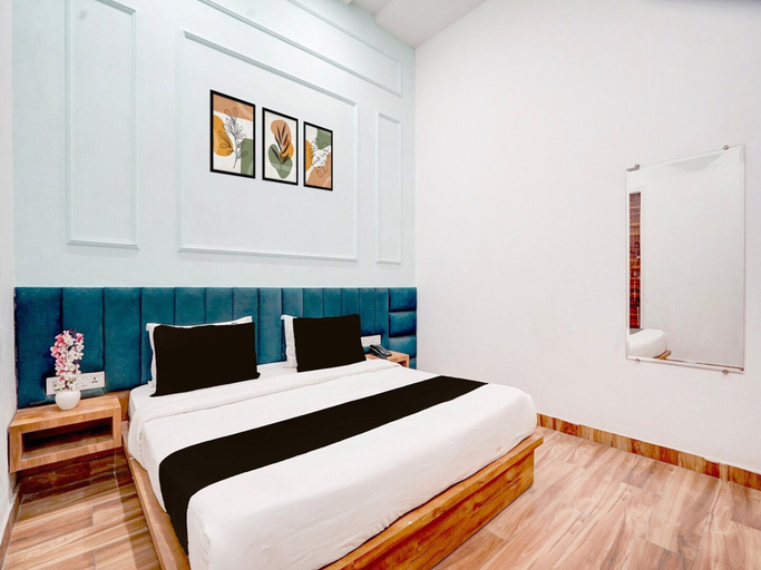 Others 4, Deluxe Amar Villa, Amritsar