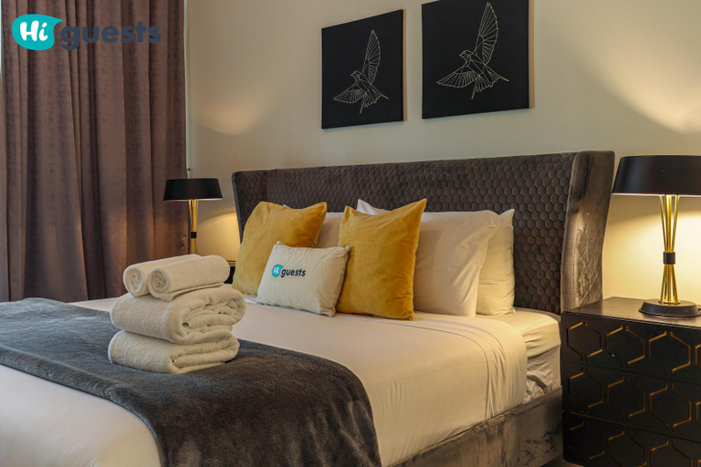 Bedroom 2, Chic Apt with Balcony and Pool near Burj Khalifa, Dubai