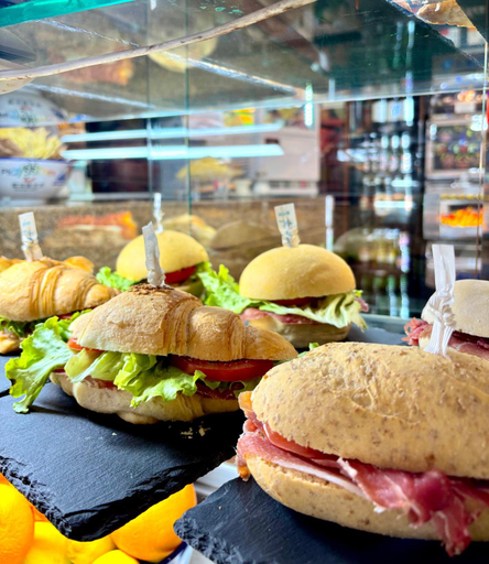 Food & Drinks 4, casadiviaappia, Bologna