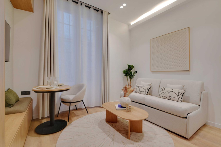 Others 5, Modern studio - 2P - Clignancourt, Paris