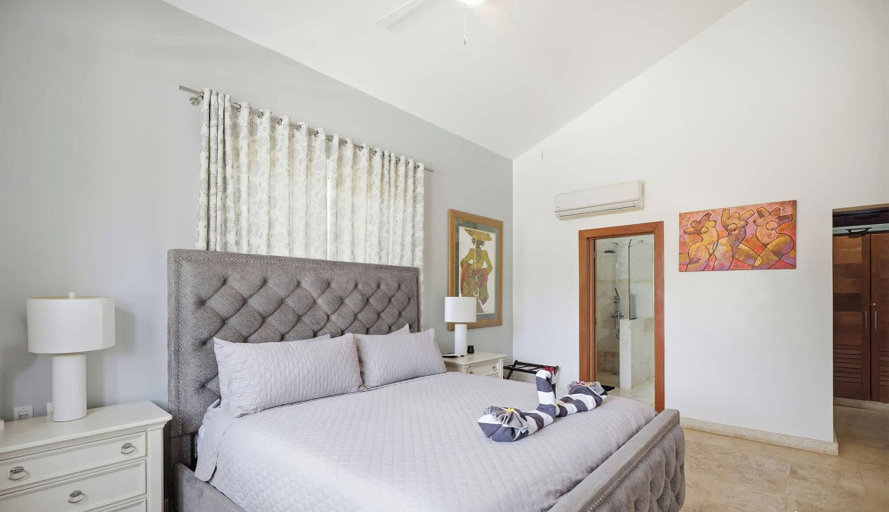 Others 4, Luxurious 6 Bedroom Villa in Sosúa With Private Pool, Sosua