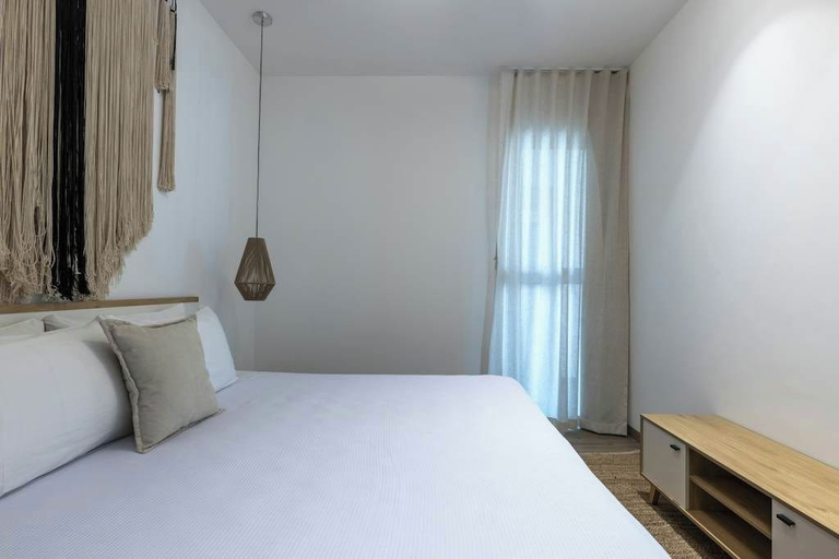 Others 5, Modern 2BR Condo: Pool View, Kitchen & Wifi, Cozumel
