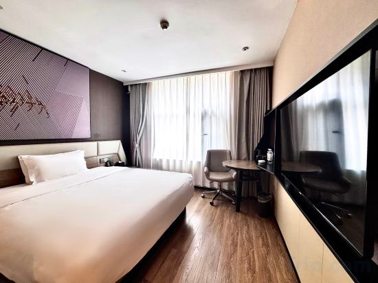 Others 3, IU Hotel, Yuncheng