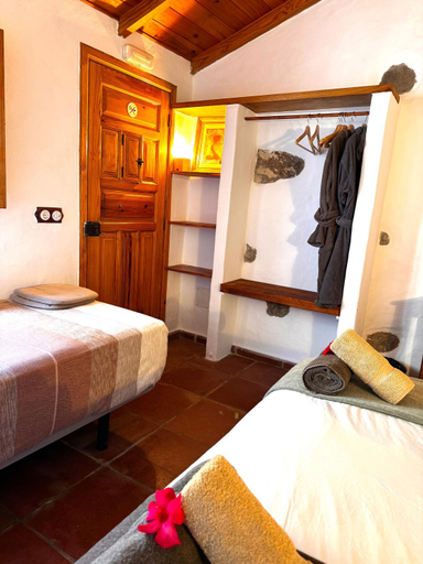 Bedroom 2, Casa Rural Chamorga - Pension - Guesthouse -, Santa Cruz de Tenerife