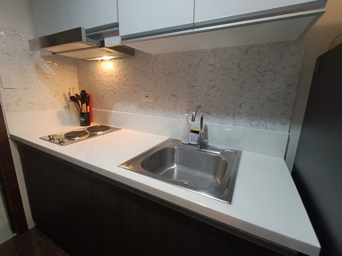 Others 2, MAKATI BNB & STAYCATION, Makati City