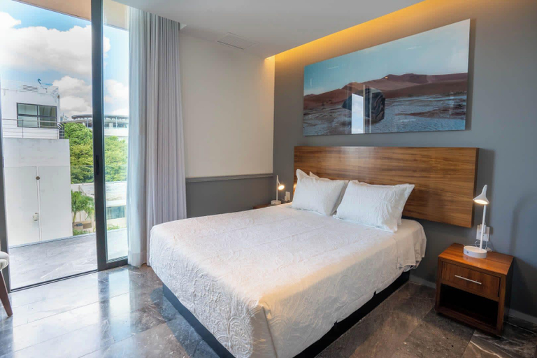 Others 2, Oceanfront 2br, Rooftop Pool, Gym, Walk to Beach, Cozumel