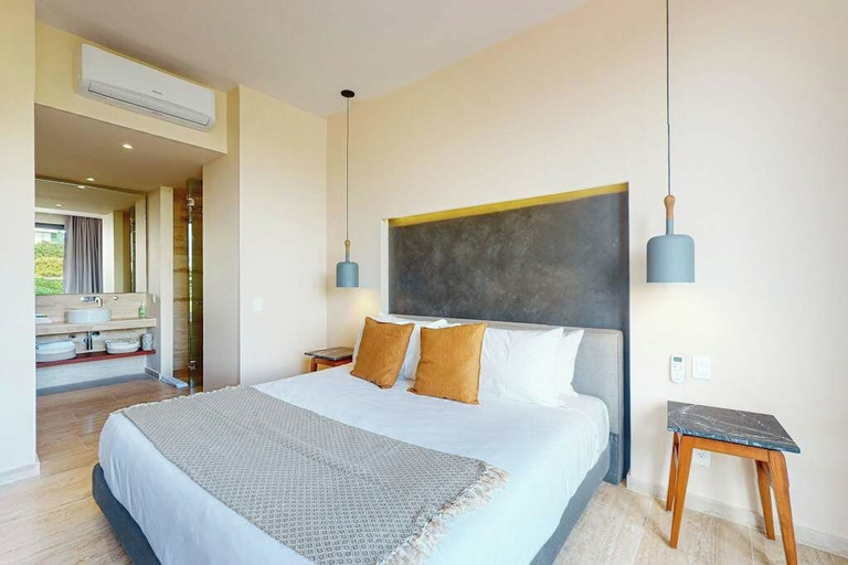 Others 5, Playa del Carmen Condo Rooftop Pool & Balcony, Cozumel