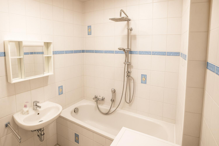 Bathroom, SUNNYHOME Monteurwohnungen und Apartments in Regensburg, Regensburg