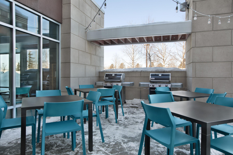 Food & Drinks 4, Home2 Suites by Hilton Anchorage / Midtown, Anchorage