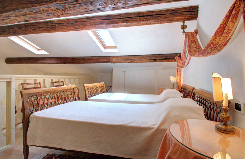 Bedroom 3, MOCENIGO aperitif, Venezia