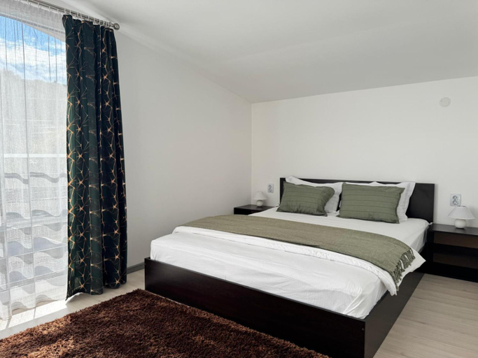 Bedroom 2, Moonlight Boutique, Toplita