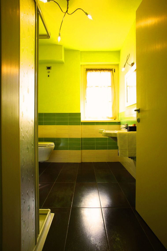 Bathroom 4, T'AMI Hotel Resort SPA, Bergamo