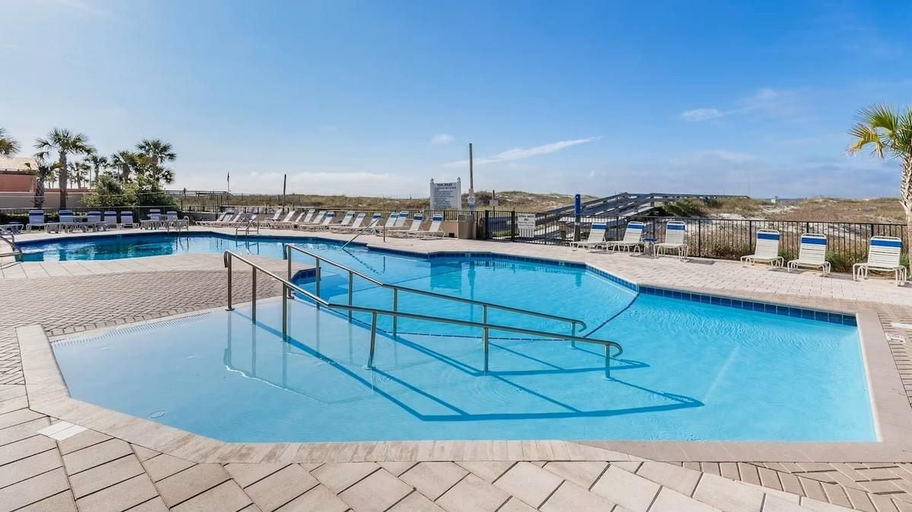 Sport & Beauty 4, Phoenix East II 2092, Baldwin