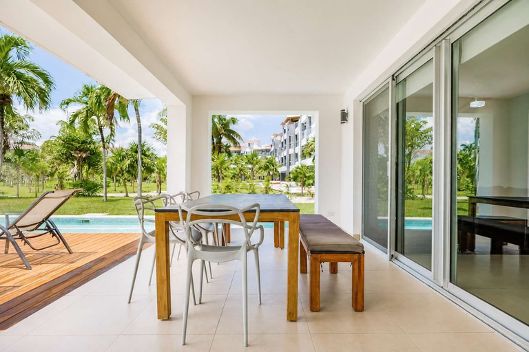 Others 1, Beachfront 2BR Condo w/ Private Pool & Beach, Cozumel