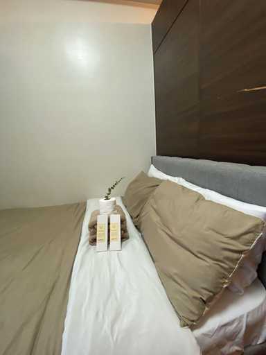 Others 5, MAKATI BNB & STAYCATION, Makati City
