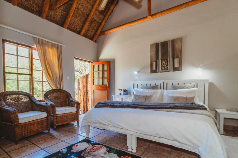 Bedroom, De Poort Country Lodge, Eden