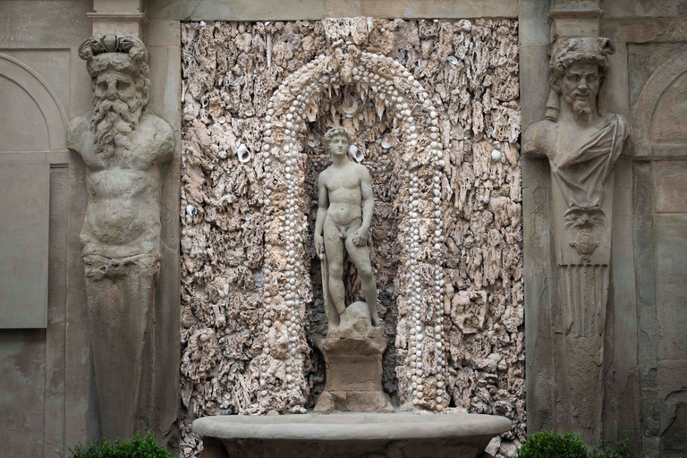 Others 5, Palazzo Sogni, Florence
