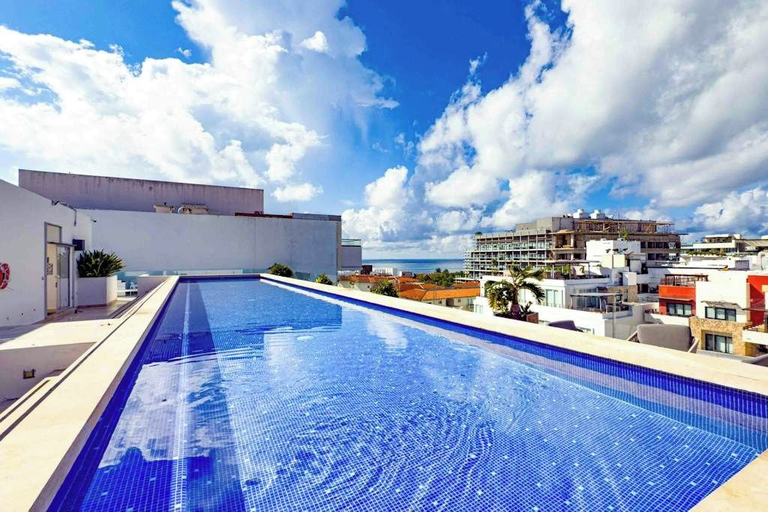 Others 2, Luxury 3BR Penthouse w/ Pool Near Beach & 5th Ave, Cozumel