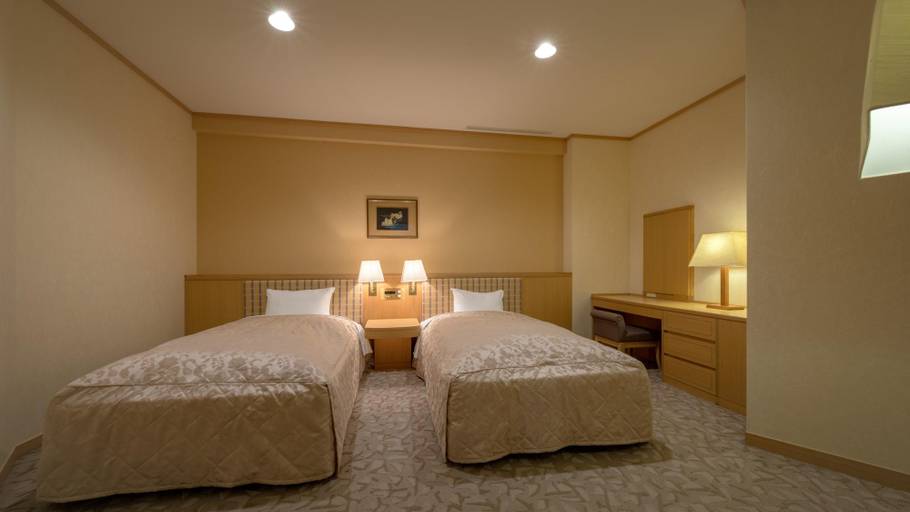 Bedroom 3, Surikamitei Ohtori, Fukushima