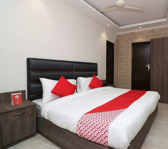 Others 2, Hotel O Madhurapuri, Kozhikode