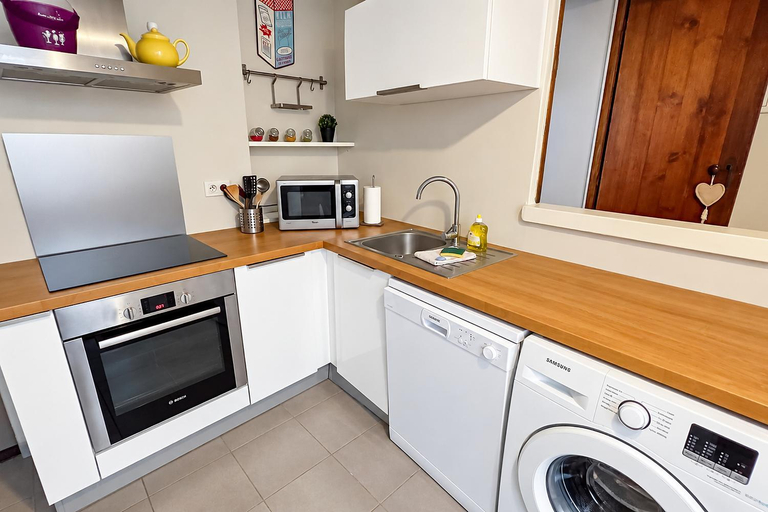 Others 4, CLIM - 1 ch 1 sdb - Triplex atypique, Vaucluse