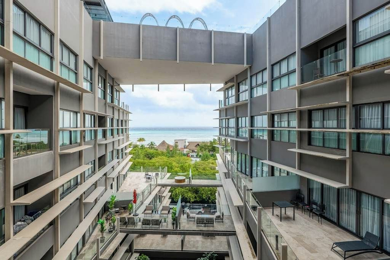 Others 4, Ocean-view Condo - Rooftop Infinity Pool & Wifi, Cozumel