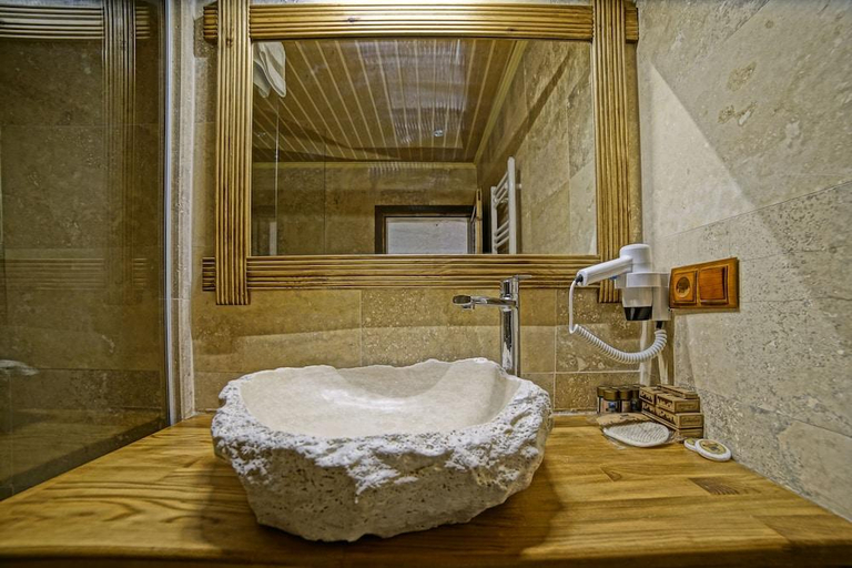 Bathroom 4, Termessos Hotel, Nevşehir