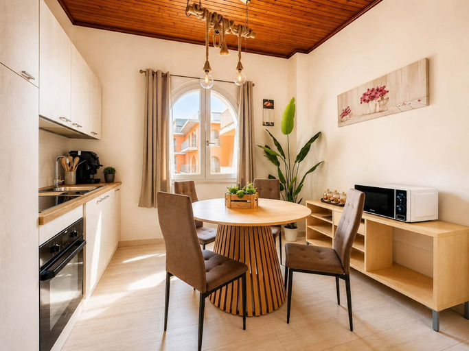 Others 2, Beachfront Apartment With Pool Free Parking, Caserta