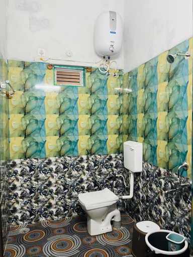 Bathroom 3, Sri Ranga Homestay, Shimoga