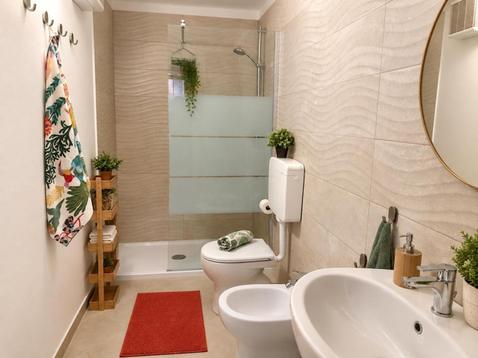 Bathroom 2, Bnbook-Villa Molinari, Milano