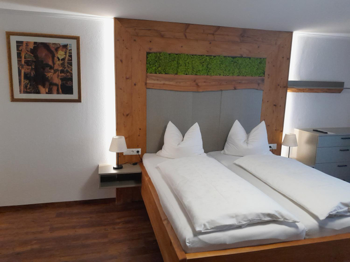 Bedroom 2, Gasthofladen Schneeweiss, Vöcklabruck