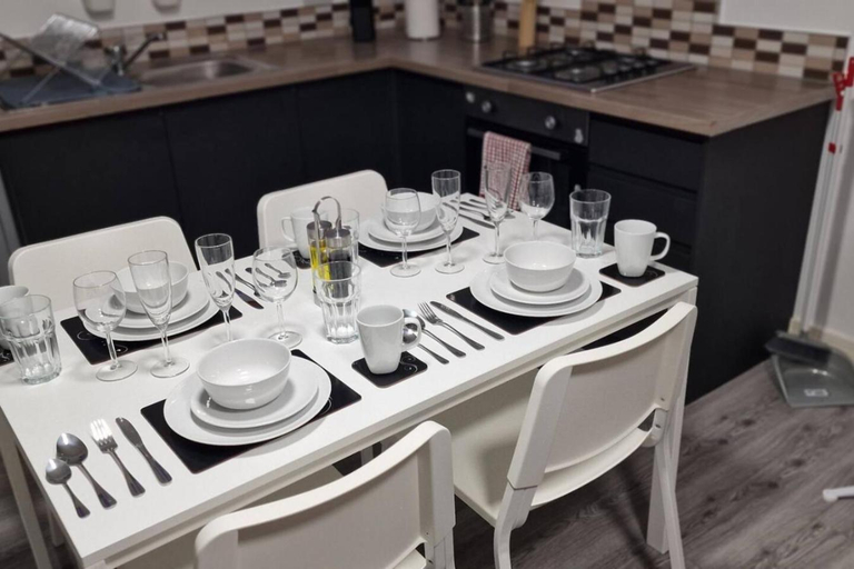 Food & Drinks, SAV Apartments Nottingham Road 1 & 2 Bed Flats Loughborough, Leicestershire