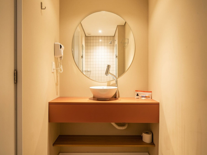 Bathroom 3, Xtay Porto Alegre Cais Rooftop, Porto Alegre