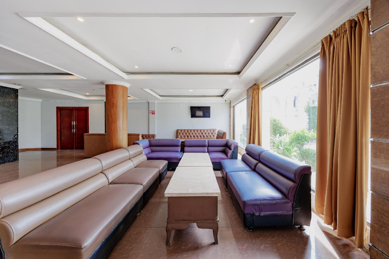 Public Area 3, Urbanview Hotel D’ Calton Sukabumi, Sukabumi