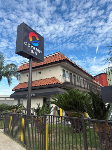 Others 5, Odyssey Inn, San Diego