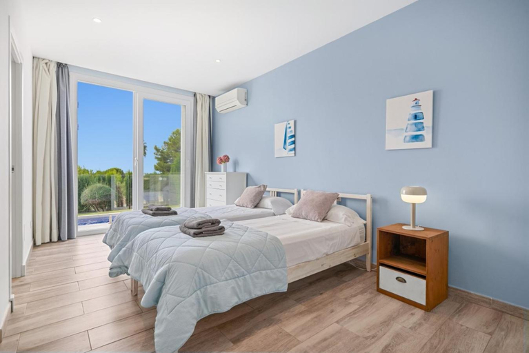 Bedroom 3, Villa Sunrise by 3VILLAS, Baleares