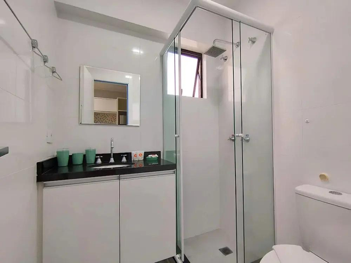 Bathroom 3, All You Need, Curitiba