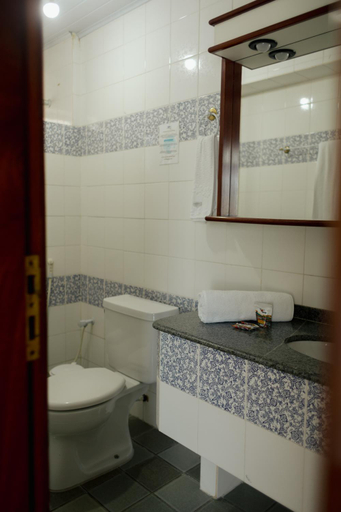 Bathroom, Shalako Hotel, Vitória da Conquista