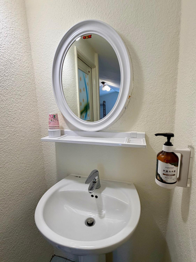 Bathroom 3, baluo baluo, Nantou