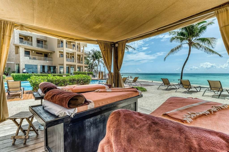 Others 5, Oceanfront Condo: Infinity Pool & Beach Access, Cozumel