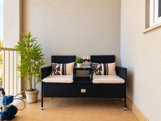 Others 4, Beachfront Apartment With Pool Free Parking, Caserta