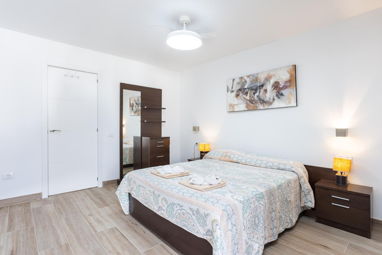 Bedroom 2, SUNSET LUXURY VILLA in PARQUE SANTIAGO 1, Santa Cruz de Tenerife