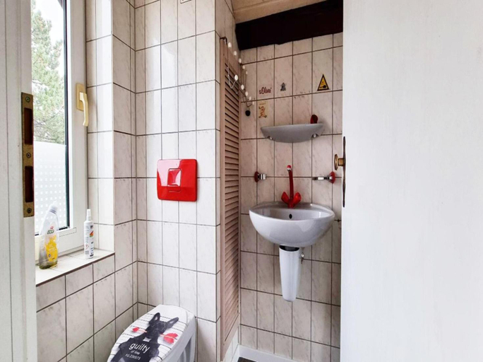 Bathroom 3, Monteurwohnungen in Zuelpich, Euskirchen
