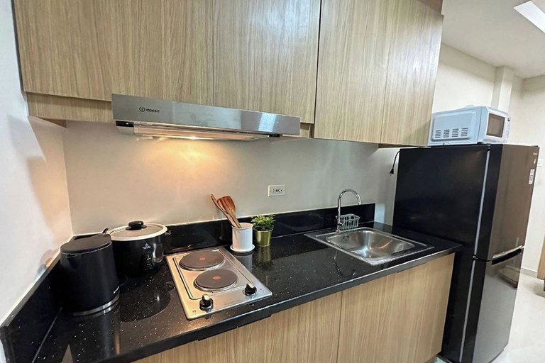 Others 5, Glam Residences, Quezon City